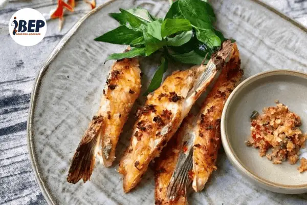 2.3. Vây cá hồi nướng sả ớt 2.3. Vây cá hồi nướng sả ớt