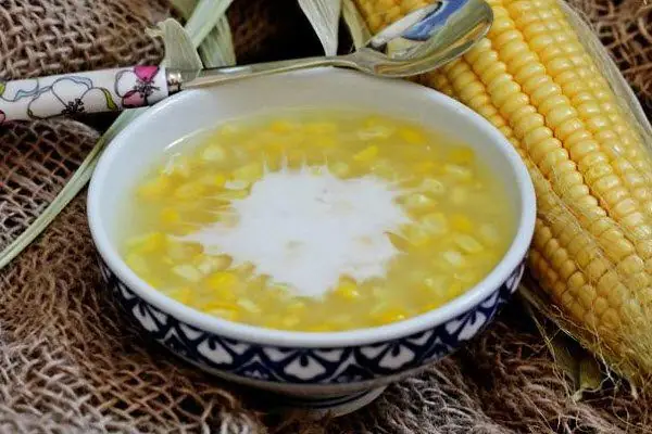 2. Cách nấu chè bắp nước cốt dừa ngọt dịu 2. Cách nấu chè bắp nước cốt dừa ngọt dịu