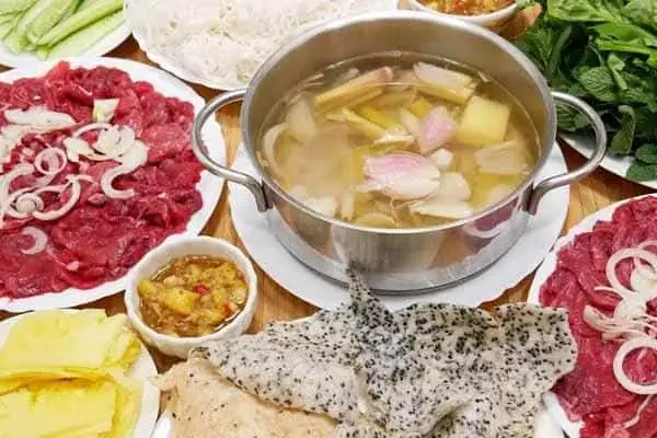 Cách Nấu Lẩu Bò Nhúng Dấm