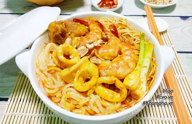 Thỉnh Thoảng Chị Em Hãy Thay Đổi Cách Nấu Các Món Mì Nước Ngon Lại Hấp Dẫn Này Để Cả Nhà Thưởng Thức Cho Bớt Ngán Nhé!