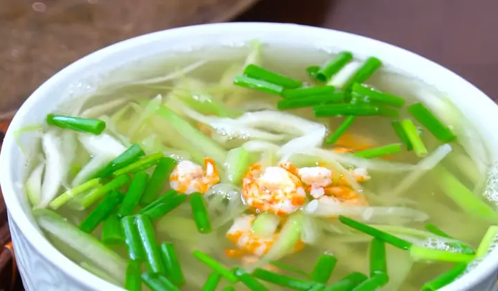 Cách nấu canh bầu với cá ngọt thanh, không bị tanh