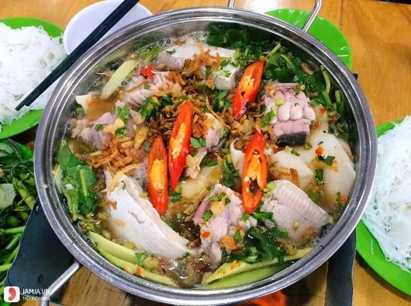 cách nấu canh cá đuối với cà chua