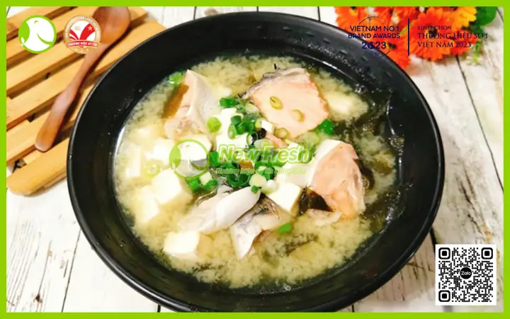 Hướng Dẫn Cách Nấu Canh Miso Cá Hồi Tại Nhà