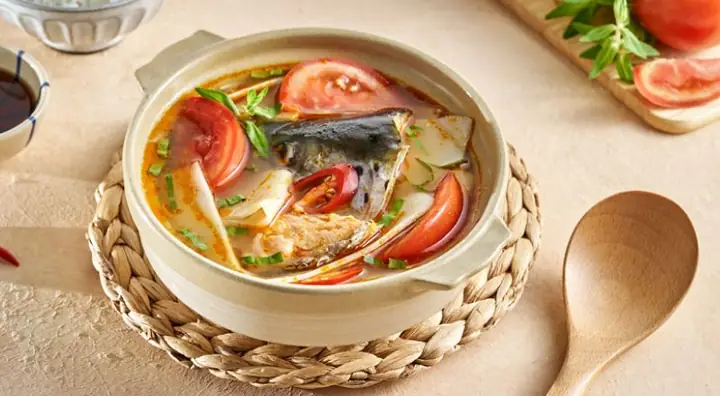 Cách Nấu Canh Cá Me Chua Chuẩn Vị Miền Tây Tại Nhà