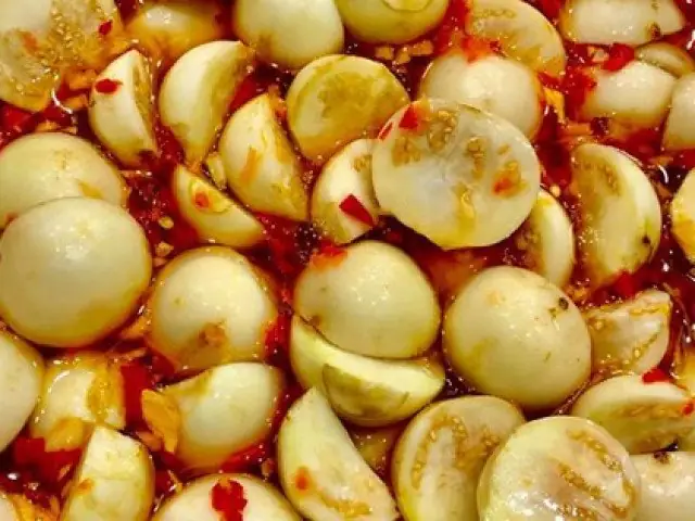 Cà Pháo Muối Chua Ngọt, Ngon Hơn Đồ Siêu Thị, Ăn Hao Cơm Khủng Khiếp