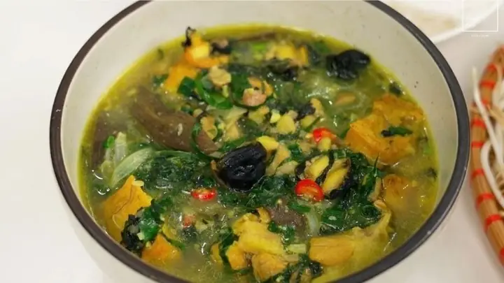 2.2. Các Bước Chế Biến Món Canh Cà Tím Nấu Ốc Đậu