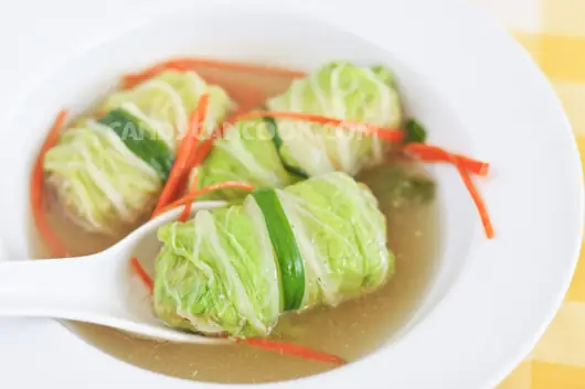 Cải thảo (Bắp cải) cuốn thịt – Nhịp nhàng giữa thịt và rau