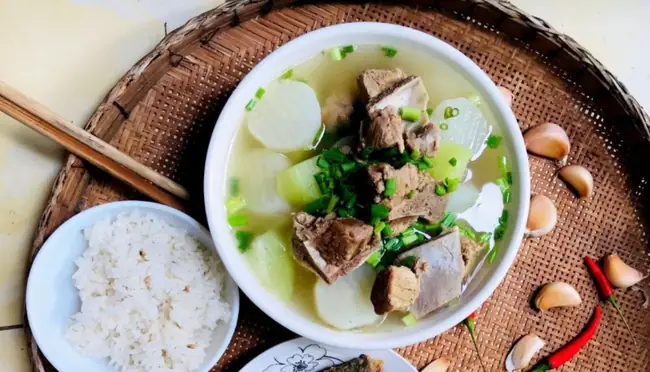 Món Canh Này Nấu Chưa Tới 20 Phút Là Xong Mà Đủ Thịt Đủ Rau, Ngon Miễn Bàn! - Ảnh 6.