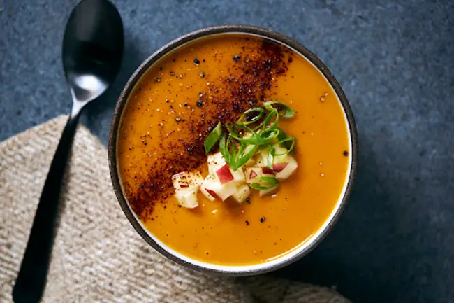 4.2. Canh khoai lang hầm xương