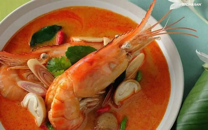 Cách Nấu Canh Chua Tôm Kiểu Thái: Cách Nấu Canh Chua Tôm Kiểu Thái: