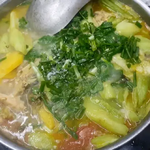 Cách làm canh cá chép nấu sấu thơm ngon, hấp dẫn cho mâm cơm gia đình