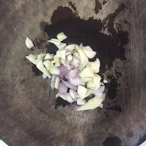 Sơ chế nguyên liệu Sơ chế nguyên liệu