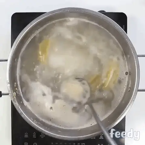 Bữa tối mà có bát canh chua này thì hao cơm phải biết! - Ảnh 9. Bữa tối mà có bát canh chua này thì hao cơm phải biết! - Ảnh 9.