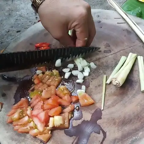 Cách nấu lẩu lươn lá giang thơm ngon, bắt vị cực hấp dẫn Cách nấu lẩu lươn lá giang thơm ngon, bắt vị cực hấp dẫn