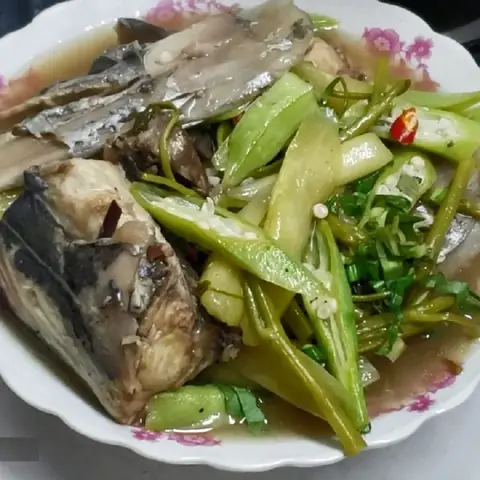 2 Cách Nấu Canh Chua Đầu Cá Thu Đậm Đà, Thơm Ngon, Đơn Giản