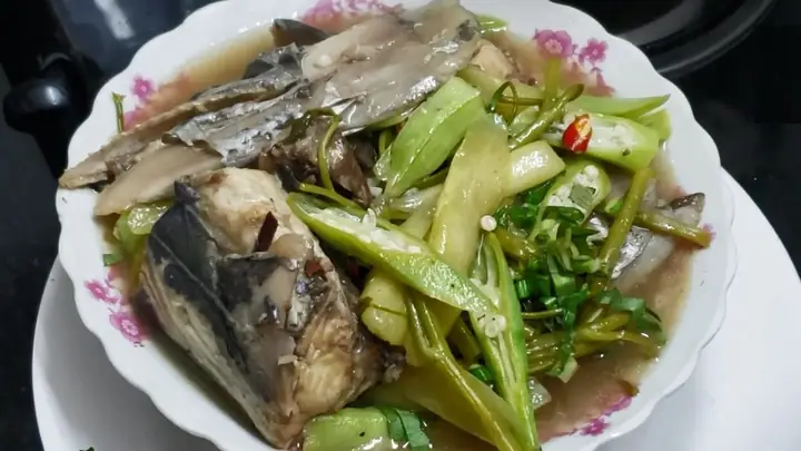 2 Cách Nấu Canh Chua Đầu Cá Thu Đậm Đà, Thơm Ngon, Đơn Giản