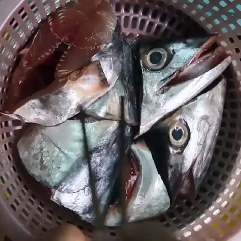 2 Cách Nấu Canh Chua Đầu Cá Thu Đậm Đà, Thơm Ngon, Đơn Giản