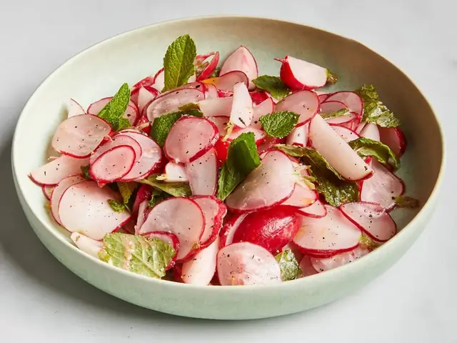 Củ Cải Đỏ Có Ăn Sống Được Không? Củ Cải Đỏ Có Ăn Sống Được Không?