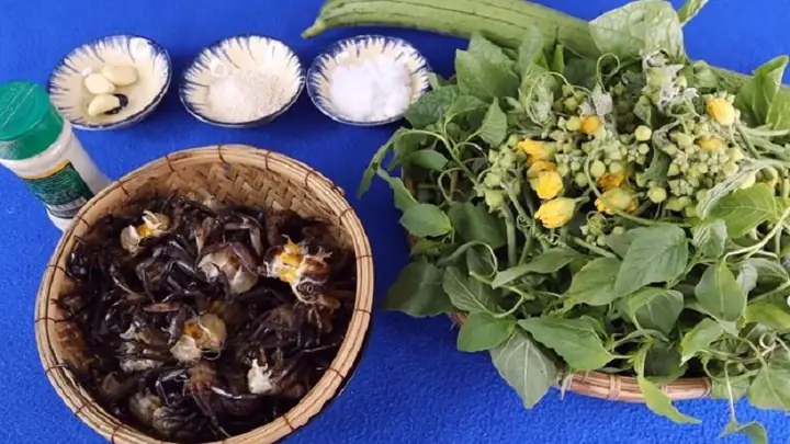 1nguyên Liệu Món Canh Cua Đồng Rau Tập Tàng