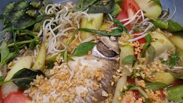 Cách Nấu Canh Đầu Cá Mè Ngon Không Tanh Tại Nhà