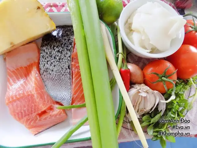 Cách Nấu Canh Đầu Cá Với Khế Chua Ngon Không Tanh