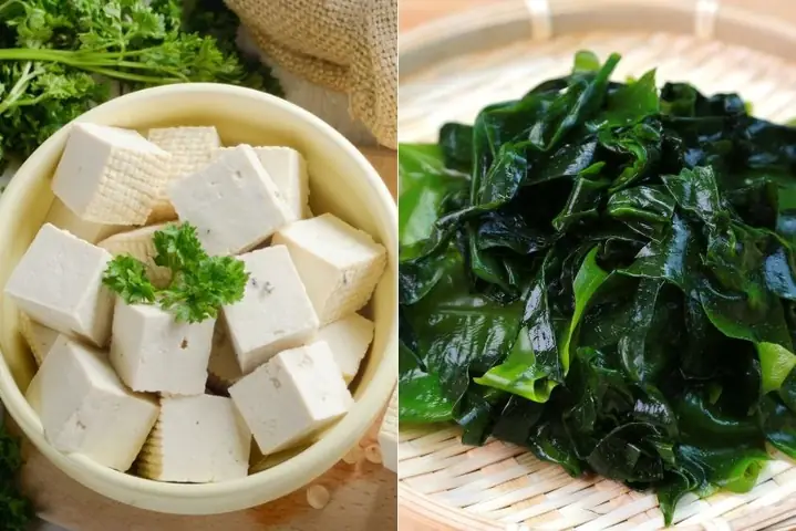 Canh Đậu Hũ Non Rong Biển Cho Bé Ăn Dặm Canh Đậu Hũ Non Rong Biển Cho Bé Ăn Dặm