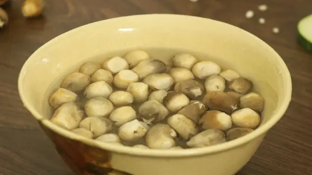 Món Canh Này Nấu Đơn Giản Mà Vừa Ngon, Vừa Giúp Giải Ngấy: Chị Em Muốn Giảm Cân Sau Tết Thì Nên Ăn Thường Xuyên! - Ảnh 4.