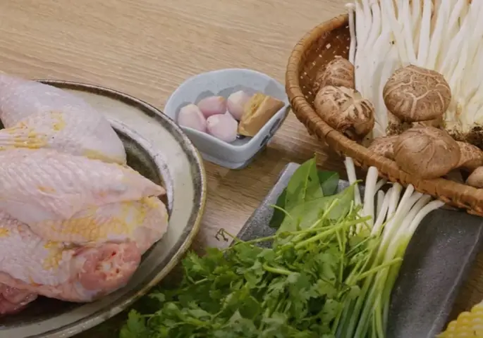 Chuẩn Bị Nguyên Liệu Và Dụng Cụ