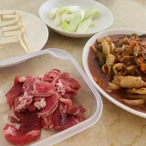 Sơ chế nguyên liệu