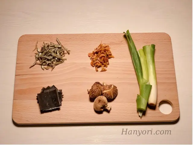 Cách nấu canh hải sản Hàn Quốc siêu ngon chỉ trong vòng 20 phút