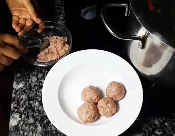 Bước 3. Nấu Canh