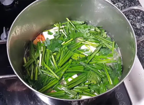 Bước 3. Nấu Canh