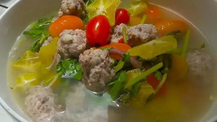 Canh thịt bò nấu khế làmón ănthanh mát, giúp giải nhiệt và mang nhiều giá trị dinh dưỡng. Hướng dẫn cách nấu canh khế thịt bò đơn giản tại nhà.