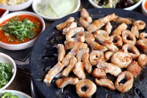 Lòng Bò Nướng Hàn Quốc Có Gì Đặc Biệt?