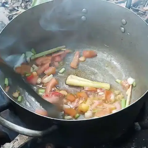 Cách nấu lẩu lươn lá giang thơm ngon, bắt vị cực hấp dẫn Cách nấu lẩu lươn lá giang thơm ngon, bắt vị cực hấp dẫn