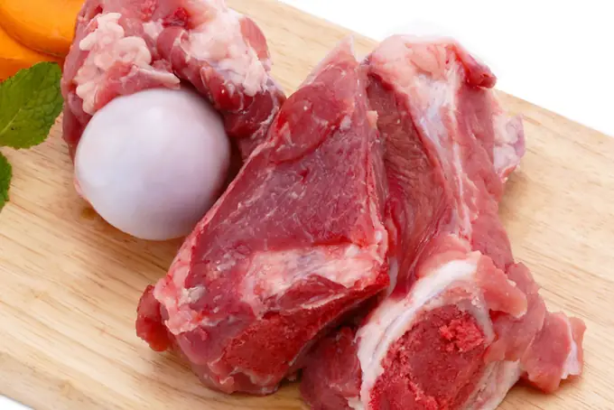 Nguyên Liệu Làm Canh Măng Khô Nấu Xương