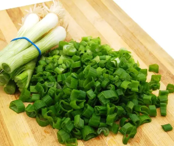 Cách Nấu Canh Mây Trứng Thơm Ngon Đẹp Mắt Cho Bữa Cơm Gia Đình