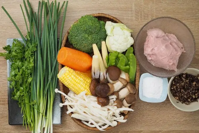 Nguyên liệu nấu canh mọc thập cẩm Nguyên liệu nấu canh mọc thập cẩm