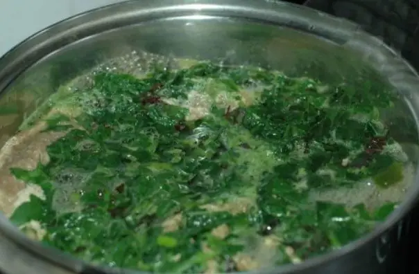 Canh Mồng Tơi Nấu Cua