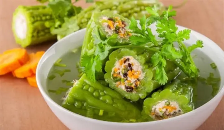 Cách Nấu Canh Mướp Đắng Chay Thanh Mát, Không Đắng