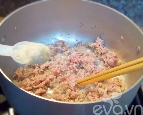 Vị Ngon Ngọt Của Món Canh Mướp Thịt Viên Sẽ Giúp Bữa Cơm Thanh Mát Hơn Trong Những Ngày Hè. Vị Ngon Ngọt Của Món Canh Mướp Thịt Viên Sẽ Giúp Bữa Cơm Thanh Mát Hơn Trong Những Ngày Hè.