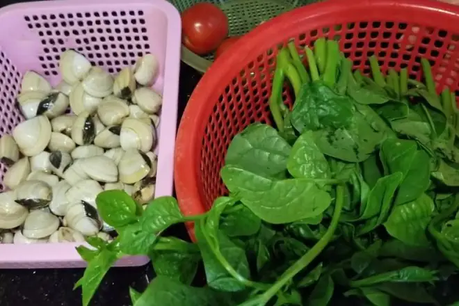 Cách Nấu Canh Ngao Mồng Tơi Với Mướp, Cà Chua Ngon, Đậm Vị Quê Nhà