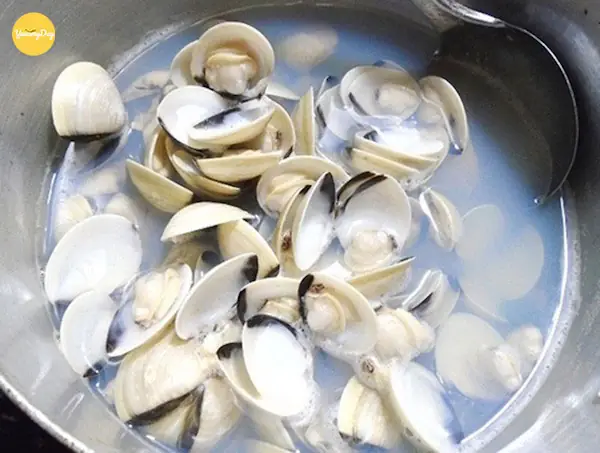 Bước 1: Sơ Chế Nguyên Liệu