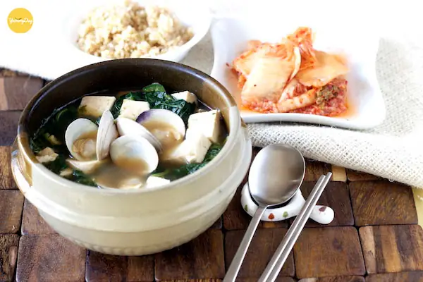Bước 2: Nấu Canh Ngạo Đậu Phụ