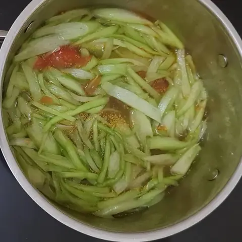 Nấu món ăn Nấu món ăn