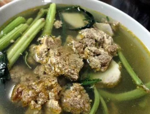 Canh Cua Rau Rút Có Mùi Vị Rất Đặc Biệt, Dễ Ăn Nhờ Sự Kết Hợp Giữa Thịt Cua Và Rau Rút.