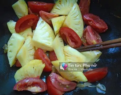 Từng Miếng Thịt Hàu Béo Mũm, Ngậy Thơm Và Bổ Dưỡng Khiến Món Canh Riêu Thêm Ngon Và Hấp Dẫn. Từng Miếng Thịt Hàu Béo Mũm, Ngậy Thơm Và Bổ Dưỡng Khiến Món Canh Riêu Thêm Ngon Và Hấp Dẫn.