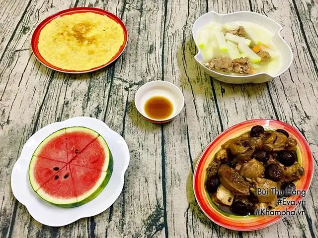 Đảm bảo với những món ăn hấp dẫn này cả nhà sẽ có bữa cơm ngon miệng và ấm cúng trong những ngày lạnh giá này. Đảm bảo với những món ăn hấp dẫn này cả nhà sẽ có bữa cơm ngon miệng và ấm cúng trong những ngày lạnh giá này.