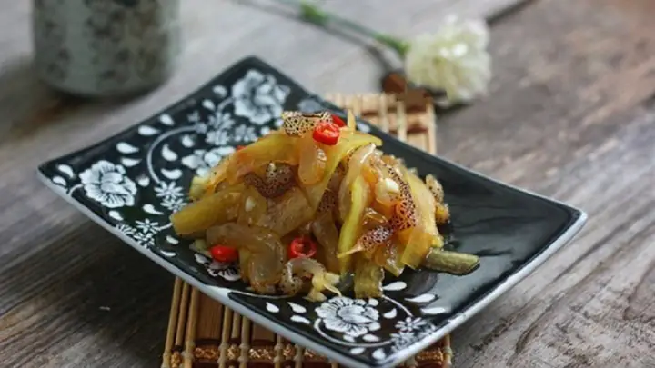 8. Nộm sứa dưa hấu 8. Nộm sứa dưa hấu