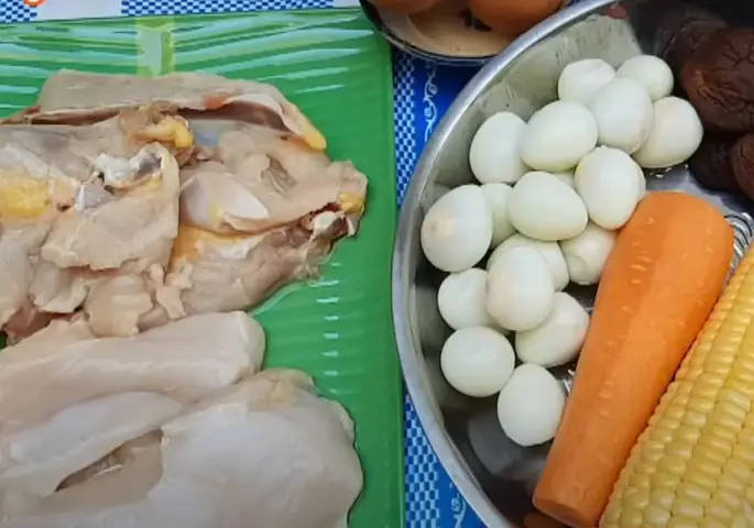 Nguyên liệu và dụng cụ làm Nguyên liệu và dụng cụ làm